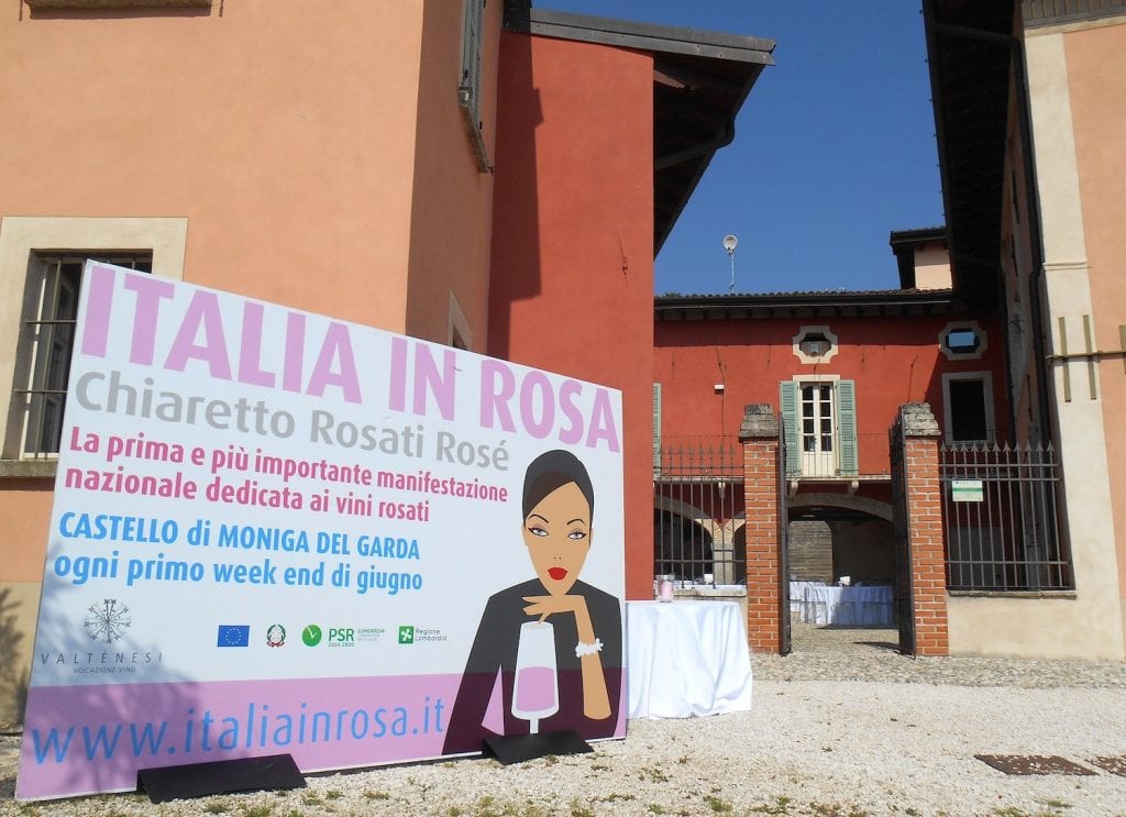 Italiain Rosa 2019, l'ingresso con il cartellone