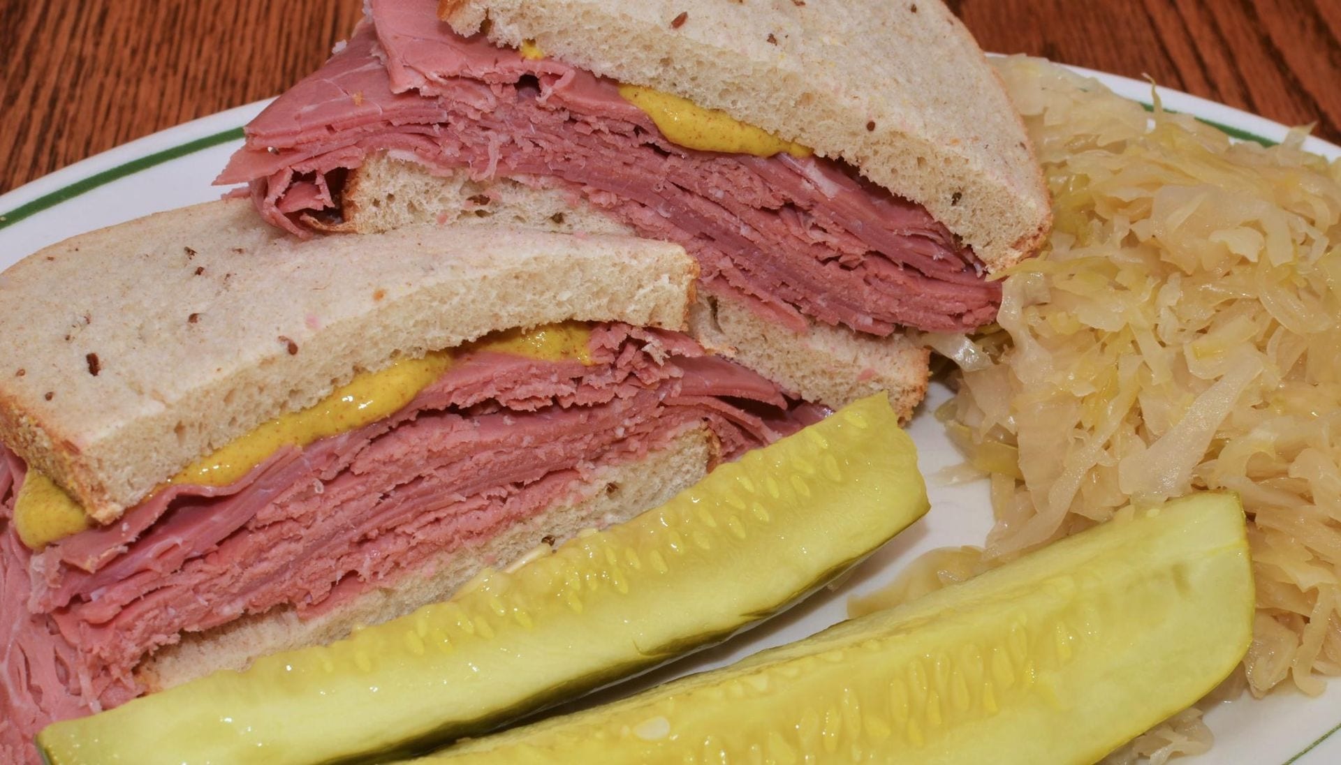 Uazz’america, la cucina a stelle e strisce: sandwich, origini e varianti