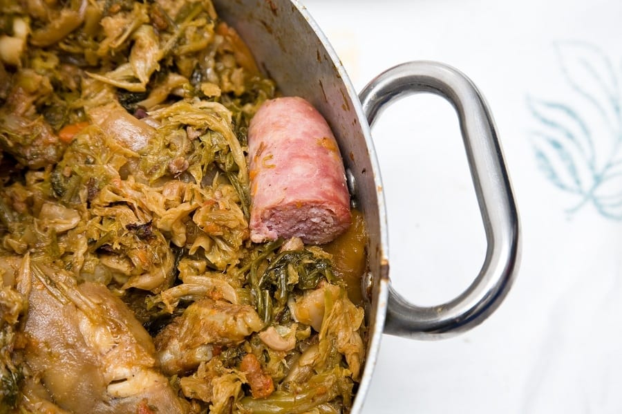 Tradizioni rinnovate: la cassoeula. Un piatto popolare che piace agli chef