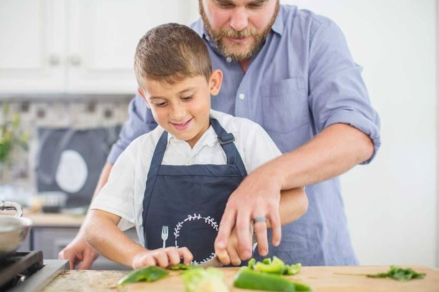 Per i piccoli chef in compagnia del loro papà