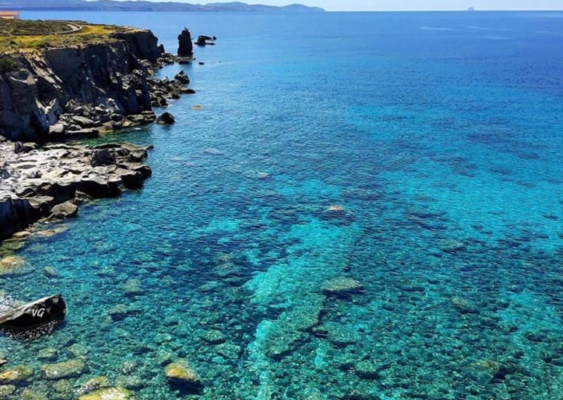 Vista sul mare dell'Isola di San Pietro, Sardegna
